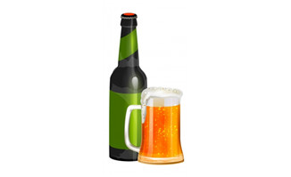  写实类型啤酒瓶及杯子绿